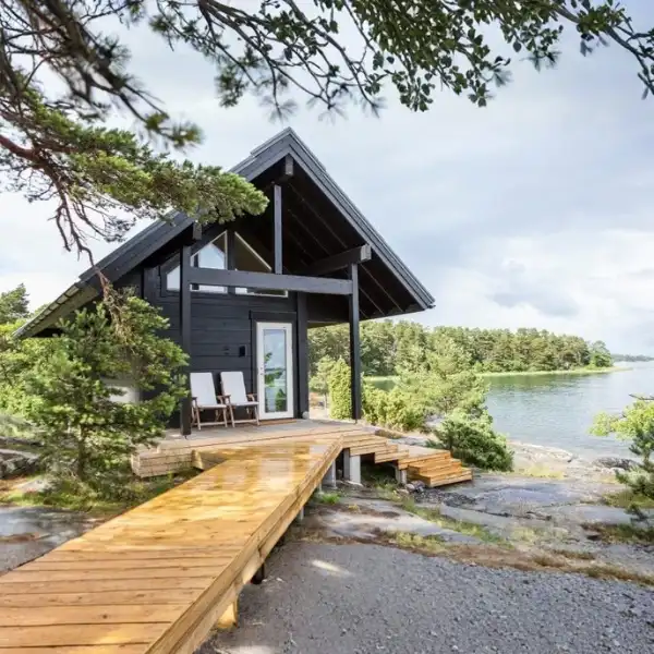 Black Exterior Modern Cabin Styled to Glow the Black Exterior Modern Cabin
