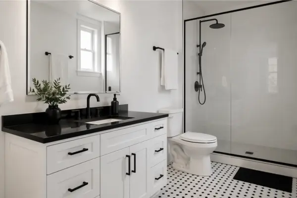the Black and White Bathroom With Timeless Contrast